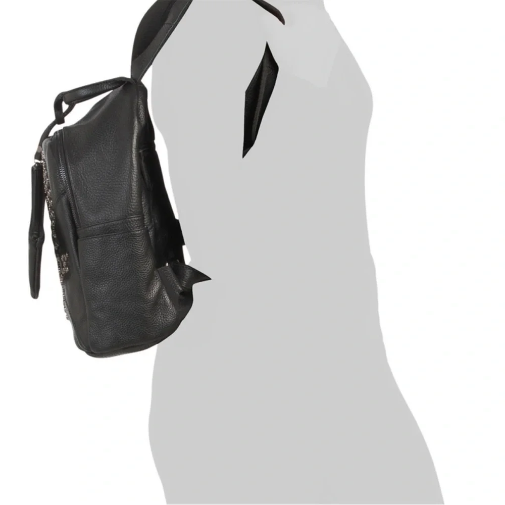 Amerileather Black Skull Studded Backpack, Brand Mew, genuine leather - Picture 5 of 5